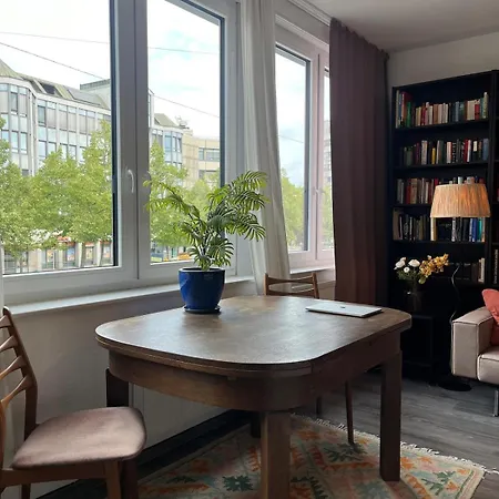 City-apartment Mit Stil Und Charme In Bester Lage Apartment *