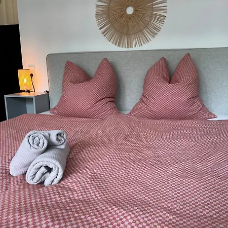 City-apartment Mit Stil Und Charme In Bester Lage Apartment *