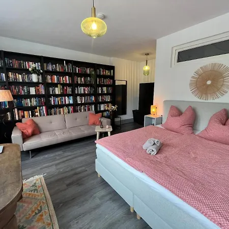 City-apartment Mit Stil Und Charme In Bester Lage Apartment